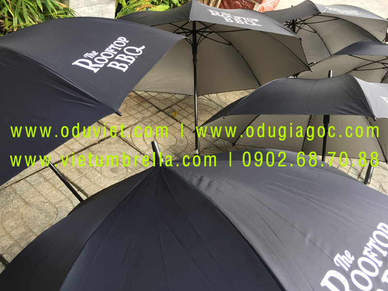 xưởng sản xuất ô dù cầm tay in logo quảng cáo